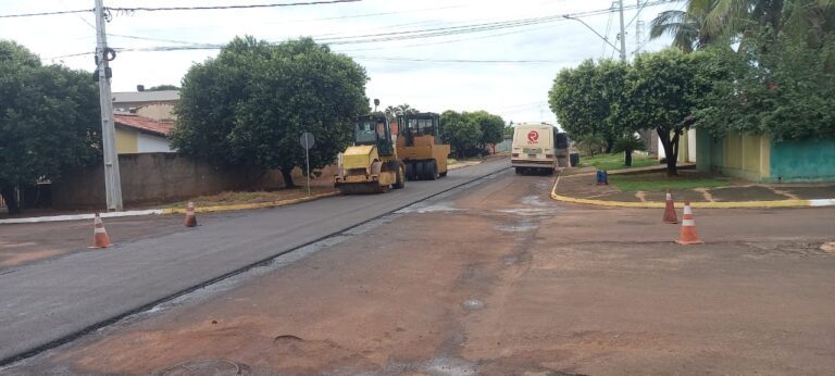 Leia mais sobre o artigo Obras de Recapeamento Asfáltico em Pedro Gomes: Avanços e Críticas