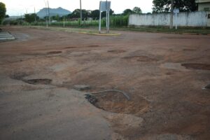 Leia mais sobre o artigo Avenida Marcelino: Um Cenário de Guerra que a Prefeitura Insiste em Ignorar