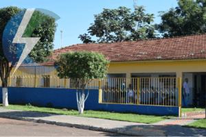 Leia mais sobre o artigo Descaso com o bem público de Pedro Gomes(MS) coloca vidas em risco: princípio de incêndio expõe falta de manutenção na Secretaria de Educação