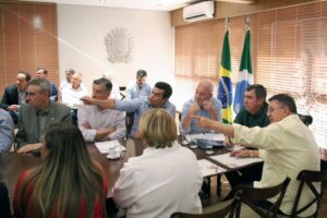 Leia mais sobre o artigo Questionamento sobre a Exclusão de Pedro Gomes nas Visitas do Governador