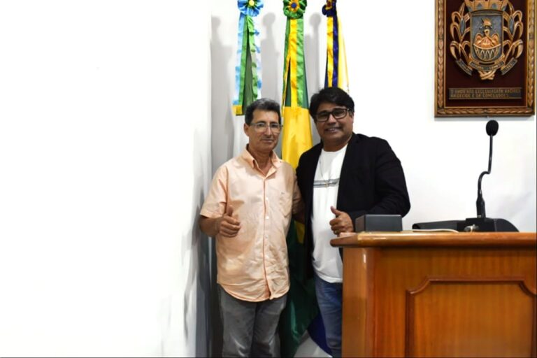 Leia mais sobre o artigo Nova Conquista para Pedro Gomes: Parceria de Sucesso entre Deputado e Vereadores Garante Mais um Ônibus Escolar