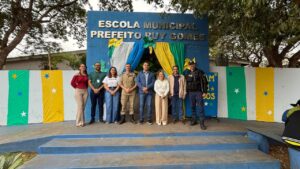 Leia mais sobre o artigo Compromisso que Transforma: Deputada Lia Nogueira Resgata Desfile Cívico em Vila São Pedro