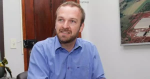 Leia mais sobre o artigo Operação do MP prende prefeito e investiga esquema de desvio de verbas em Terenos