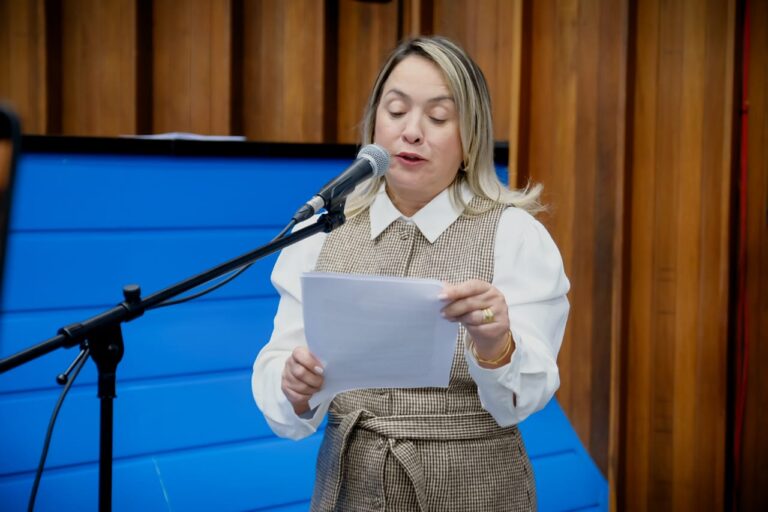 Leia mais sobre o artigo Lia Nogueira solicita pavimentação de trecho estratégico da MS-156 para garantir segurança e desenvolvimento regional