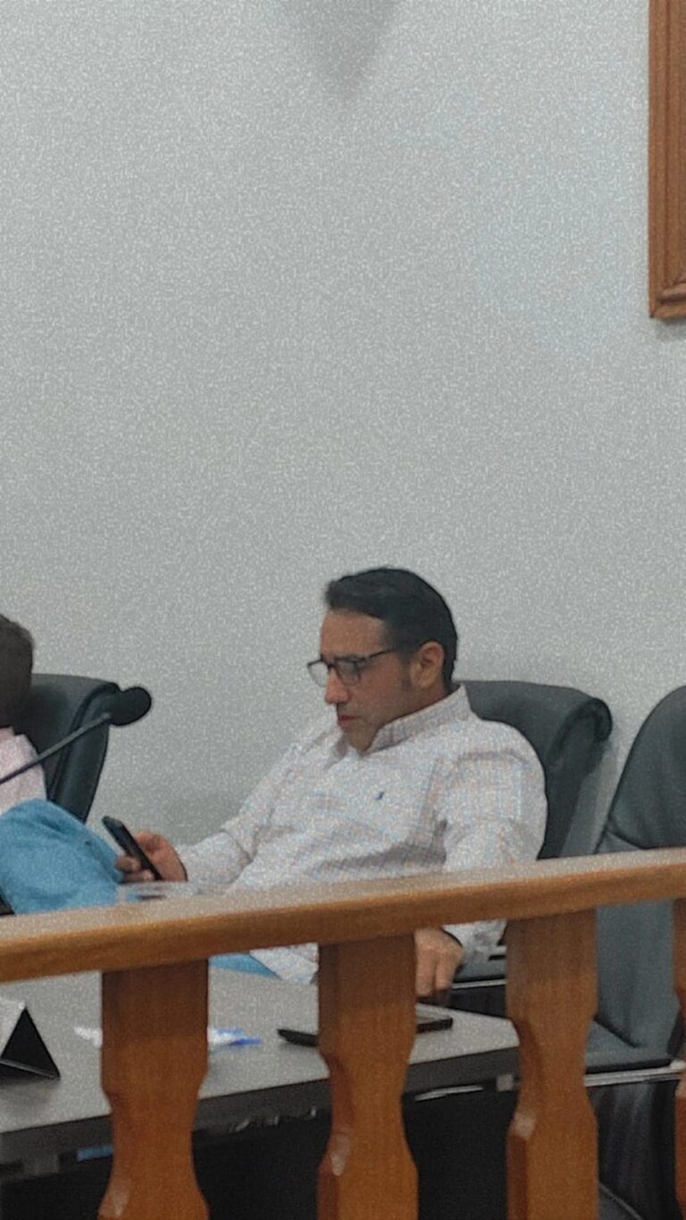 Leia mais sobre o artigo O Vereador que Virou Piada: O Descaso com o eleitor de Pedro Gomes(MS)