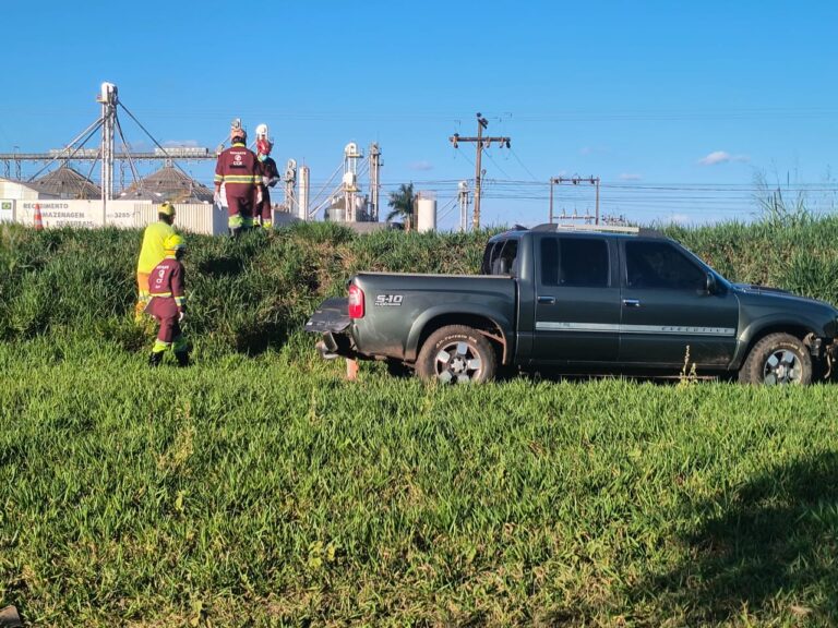 Leia mais sobre o artigo Vereadores de Pedro Gomes escapam ilesos após colisão na BR-163