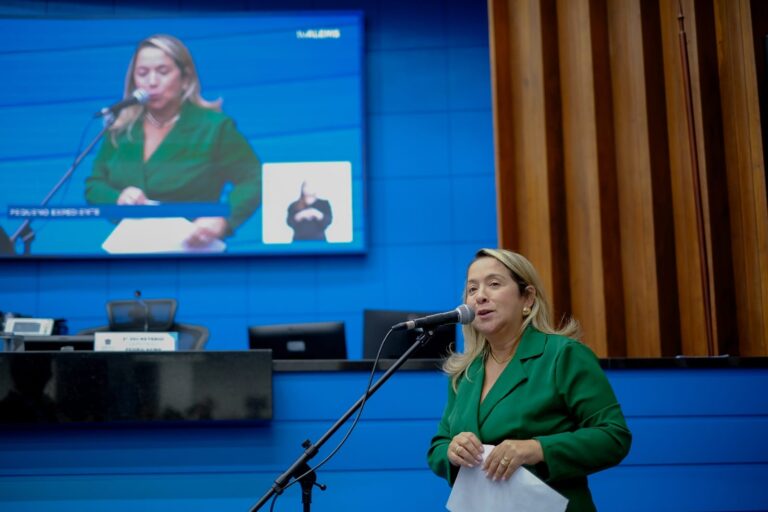 Leia mais sobre o artigo Lia Nogueira solicita revisão urgente dos valores do Tratamento Fora de Domicílio