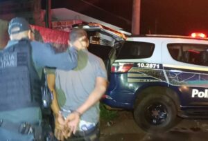 Leia mais sobre o artigo Homem é preso por feminicídio em Dourados: Mato Grosso do Sul expõe falhas no sistema de proteção
