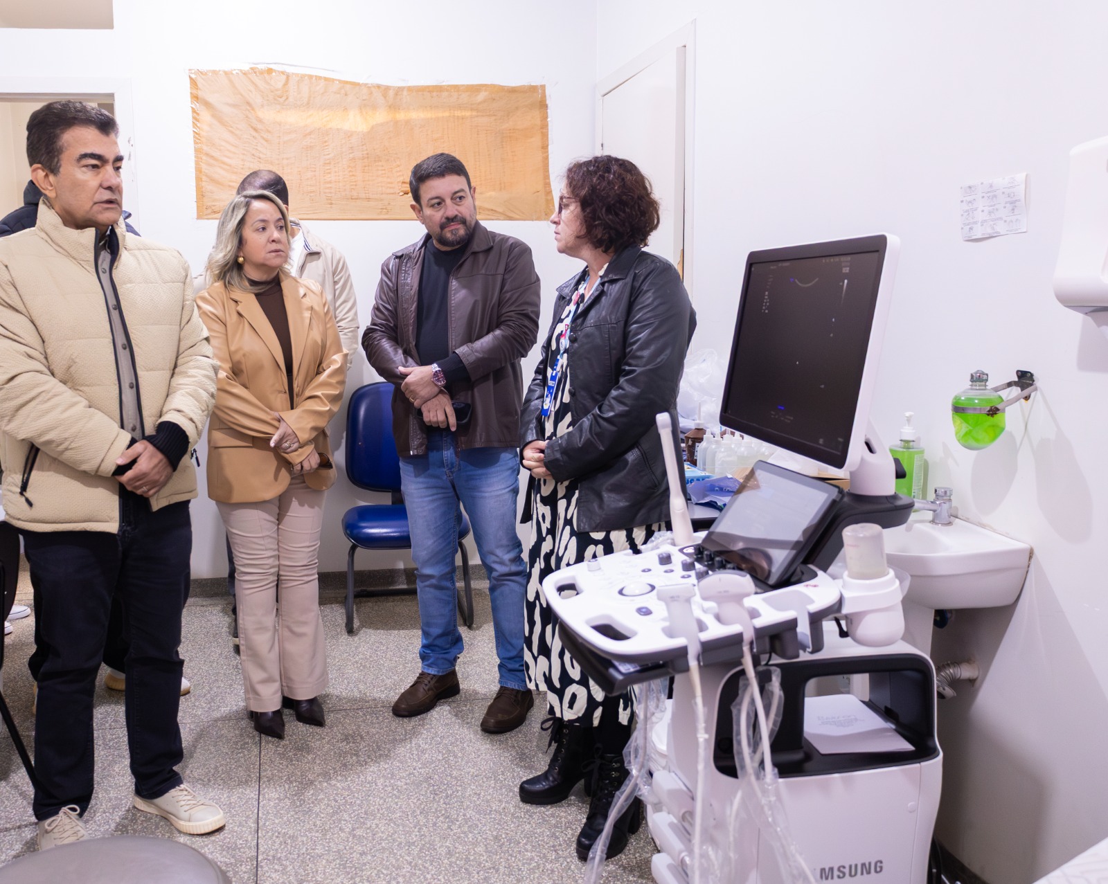 Lia Nogueira garante dois novos aparelhos de ultrassom ao CAM