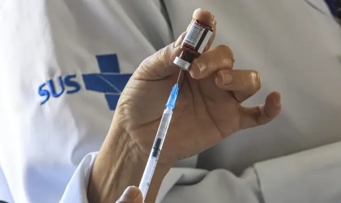 Mutivacinação em Foco: Brasil Mobiliza-se para o “Dia D” de Atualização de Cadernetas